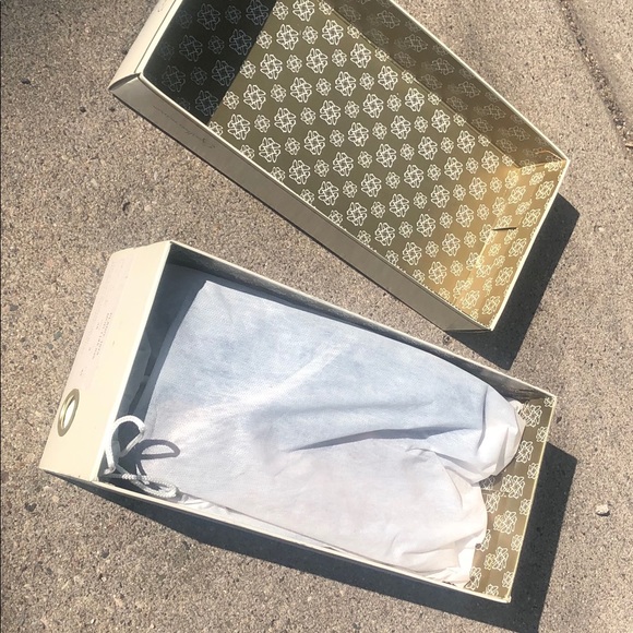 Guilhermina Blue Velvet Mirror Toe Flats - Picture 4 of 6